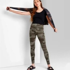 Wild Fable Camo Leggings